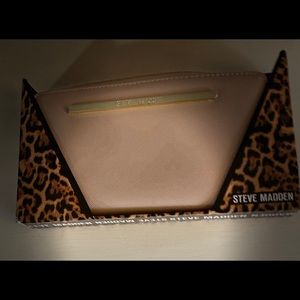 Steve Madden wallet
